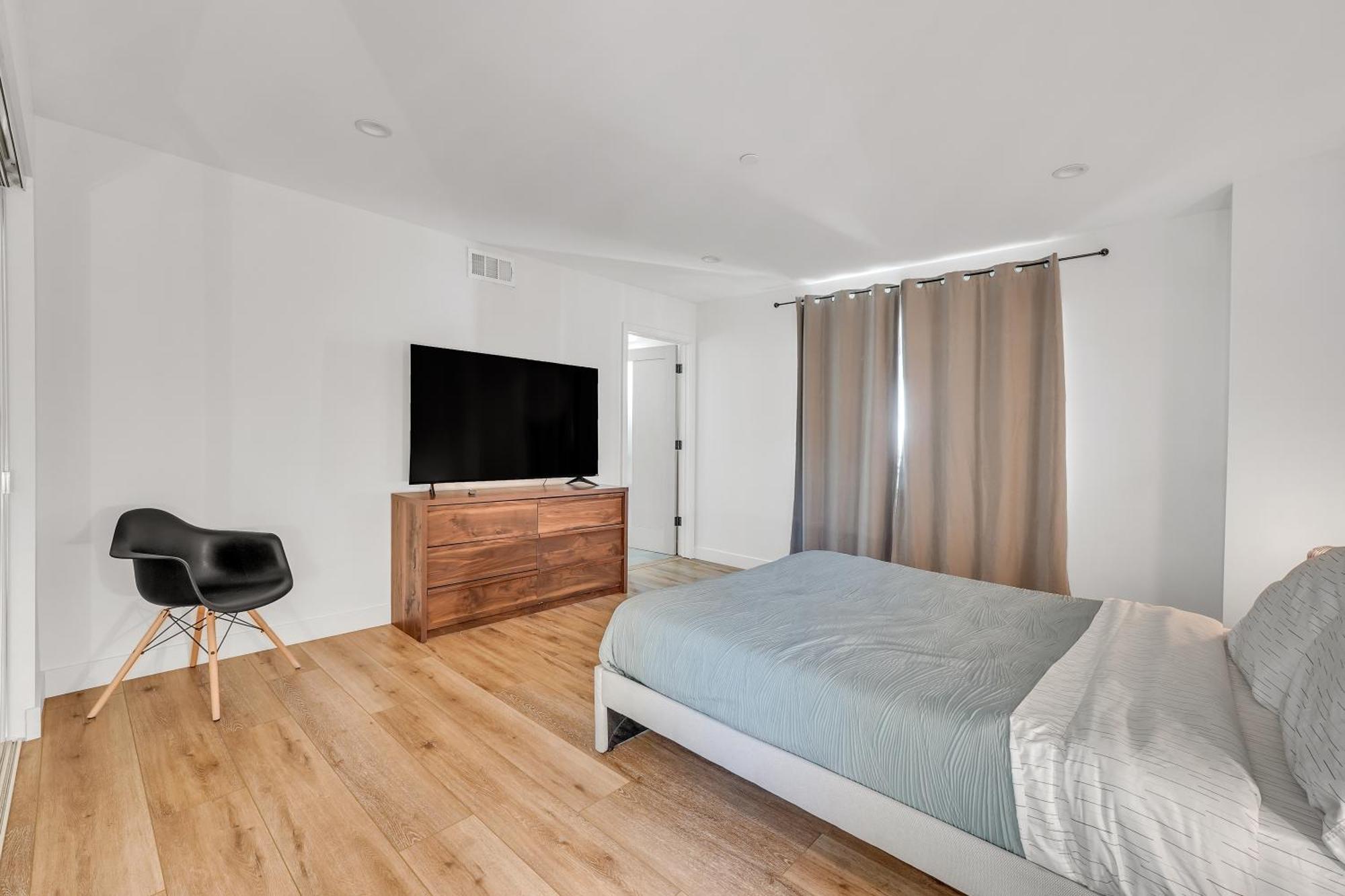 Luxurious Townhome W/3 Master Suites Gated Parking Los Angeles Bagian luar foto