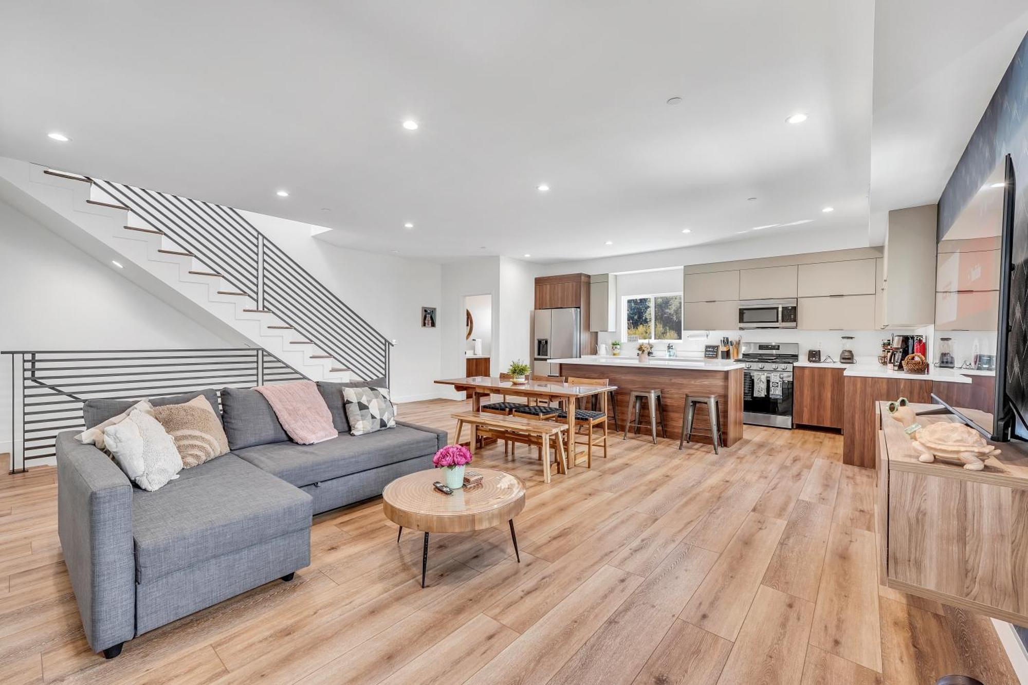 Luxurious Townhome W/3 Master Suites Gated Parking Los Angeles Bagian luar foto